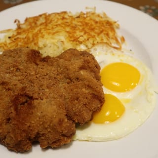 Kountry Fried Steak & Eggs