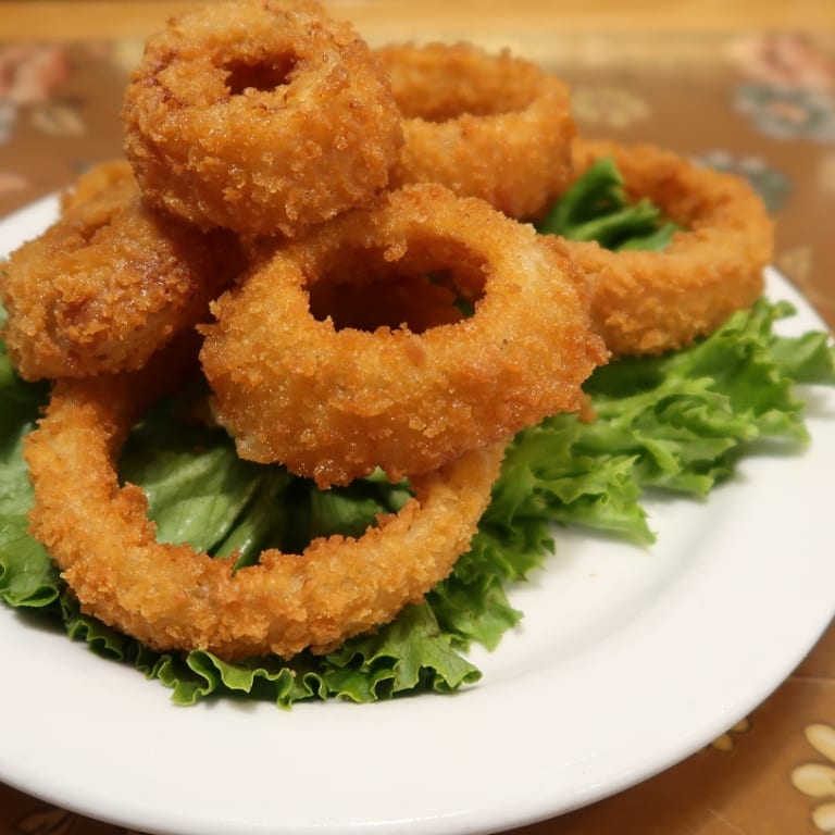 Savor Our Onion Rings