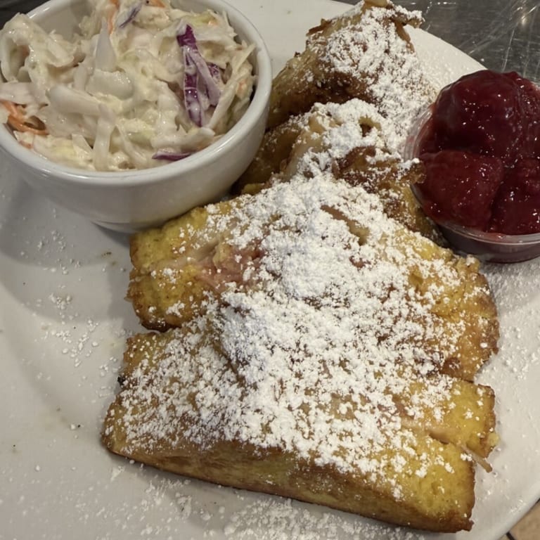 Delicious Monte Cristo Sandwich