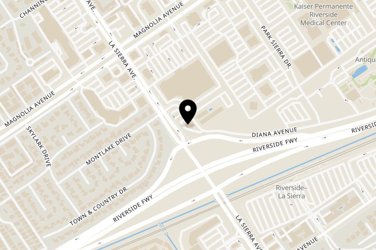 Map showing the location of Kountry Folks Homestyle Restaurant on 3653 La Sierra Avenue in Riverside